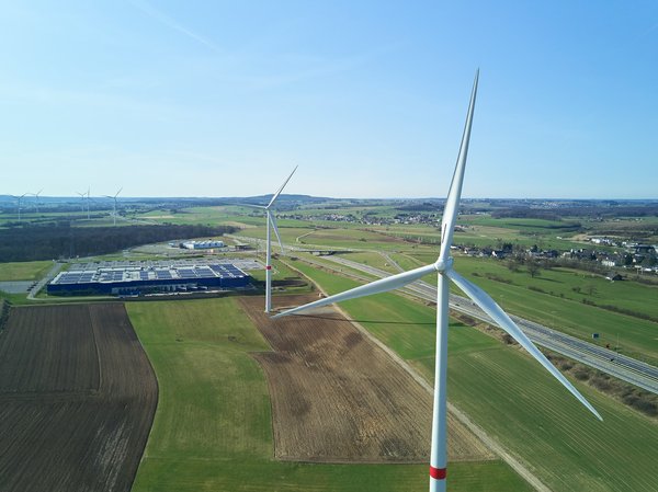Guide complet: Les informations à connaître avant de se lancer dans un projet d'énergie verte